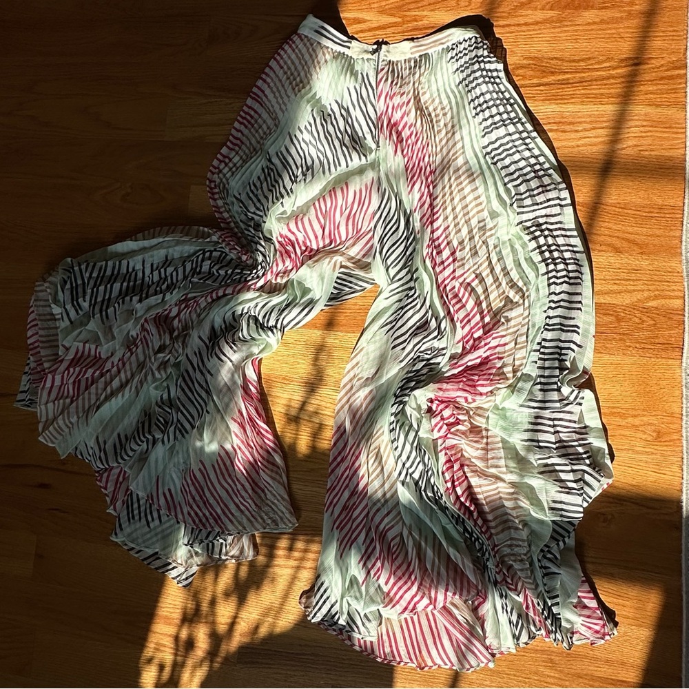 Alice + Olivia Pleated Skirt Pants